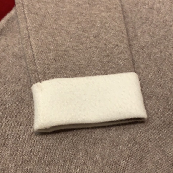 Tahari Pullover Tunic Sweater - Picture 3 of 14